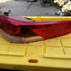 2017 Kia Optima RH Side Taillight 
