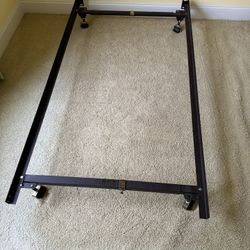 Queen/Full/Twin Size Bed Rails/Frame
