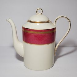 Oscar de la Renta Teapot / Coffee Pot