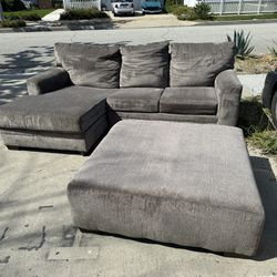 Grey 2 Sectional Couch & Ottoman DELIVERY AVAILABLE 