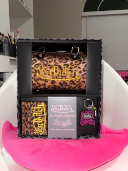 New Von Dutch Leopard Print Mini Duffel Bag Gift Set