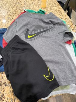 Boys clothes size 5 - 53 pieces