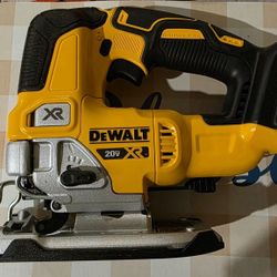 DEWALT 20V XR JIG SAW (TOOL ONLY)