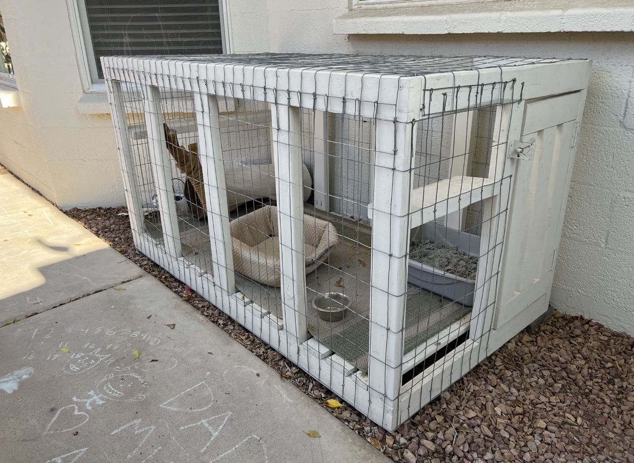 Catio - White Wood Cat / Dog Cage Kennel Enclosure 