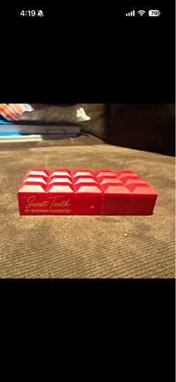 Sweet Tooth by Sabrina Carpenter Perfume