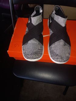 Nike running free and flexible shoes for women's $30