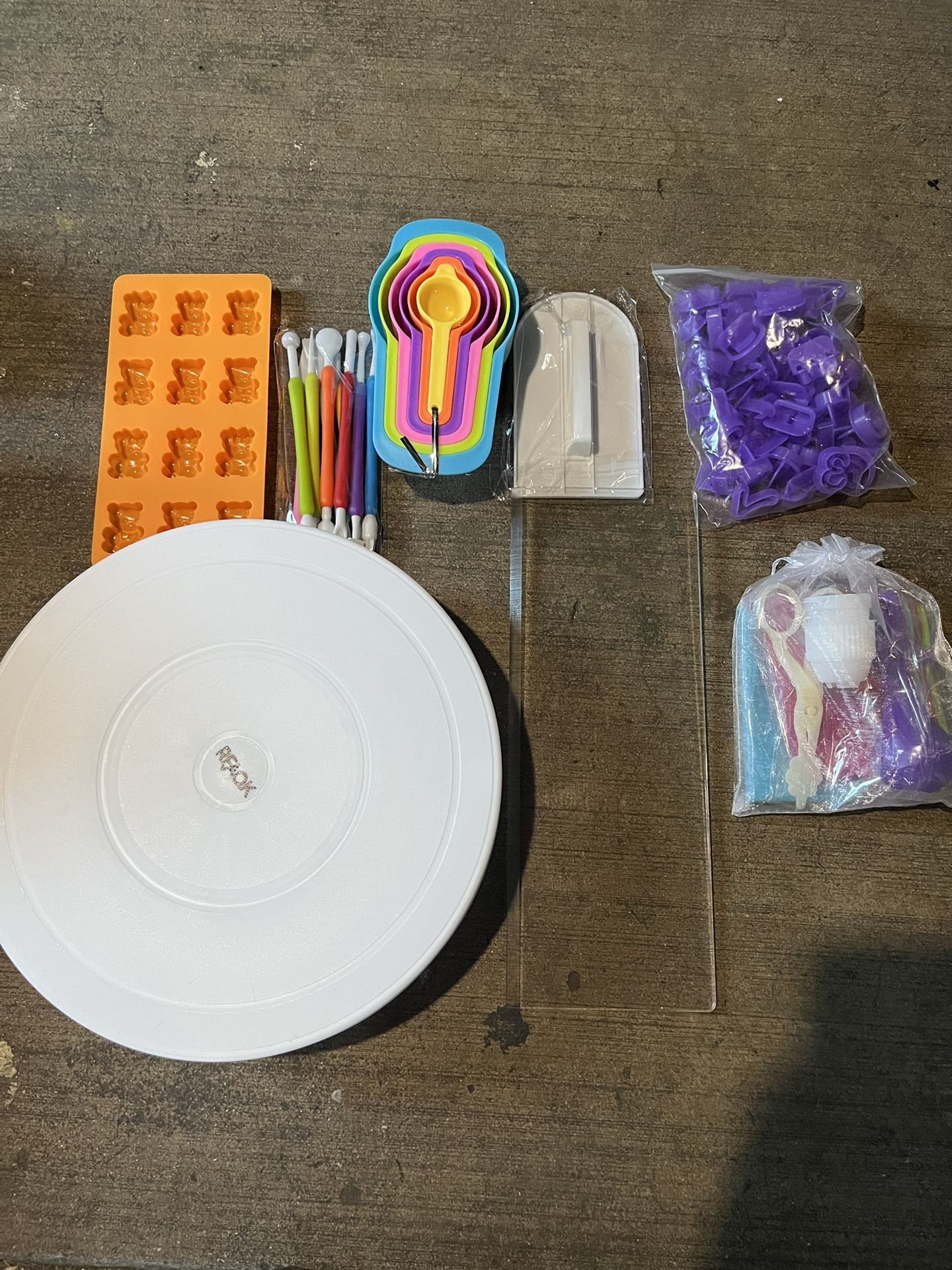 Misc. Cake Decorating Supplies