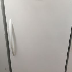 Frigidaire Freezer