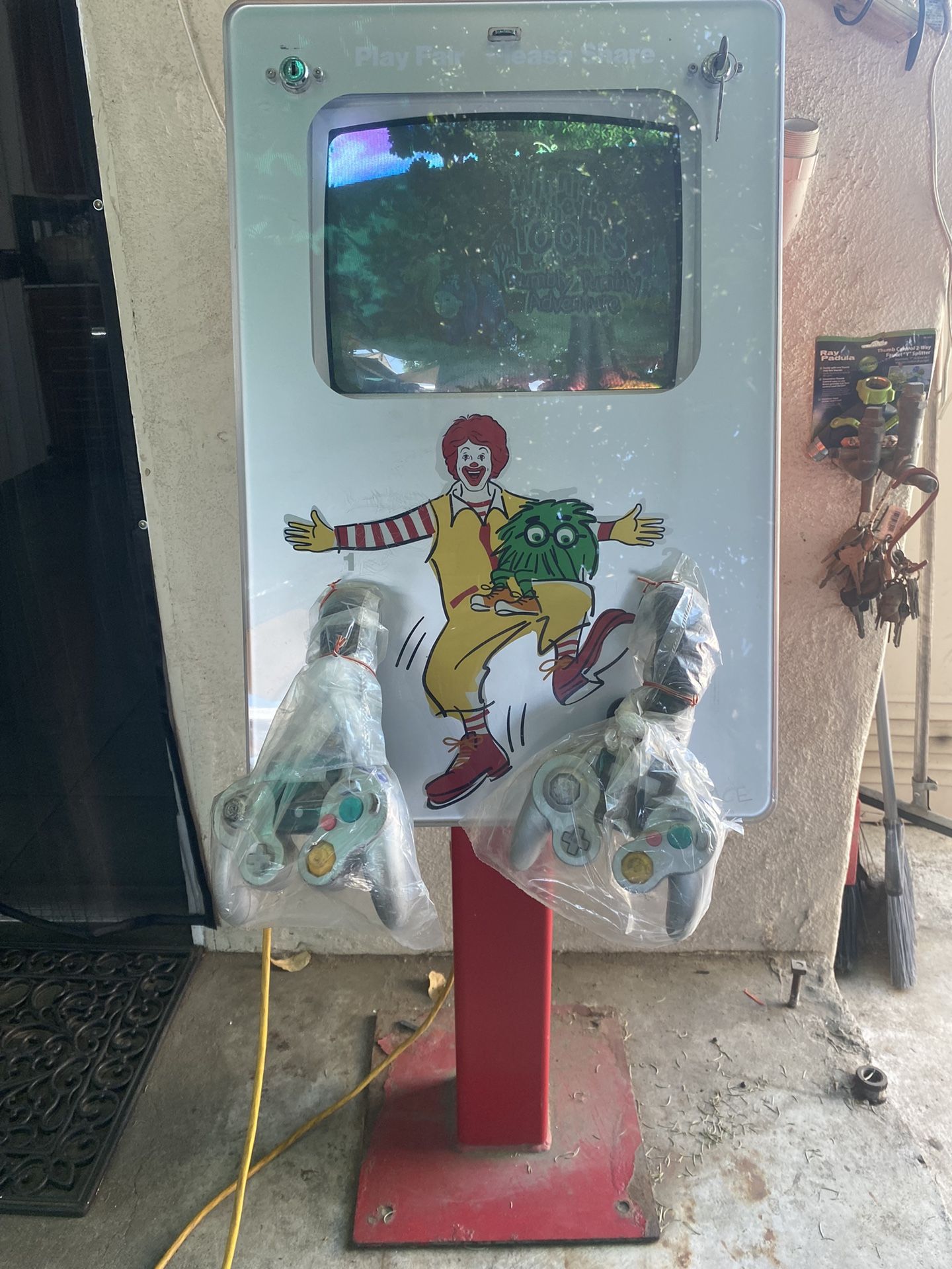 Nintendo GameCube McDonald’s Kiosk