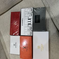 Cologne and perfume sets 