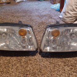 Mk4 Jetta Headlights 1999-2005 - Pair, By Hella