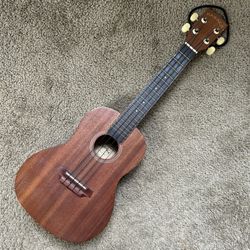 Makala Ukulele 