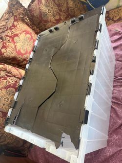 Storage container