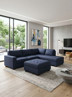 Thomasville Blue Sectional Sofa with Storage Ottoman