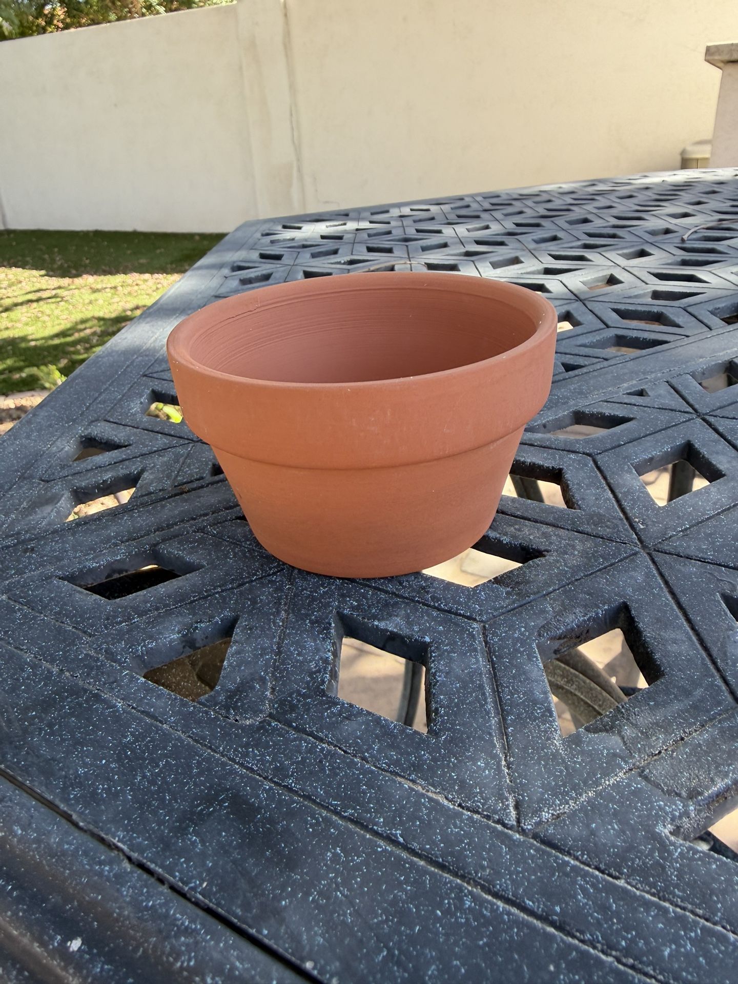 20 Clay Pots