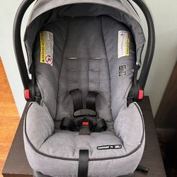 Graco SnugRide SnugFit 35 Infant Car Seat
