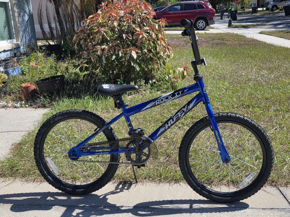 New Huffy Rock It 20in Kid's Bike