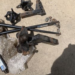 Weight Distribution Hitch With Bars And Sway Bar