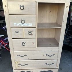 Free Dresser