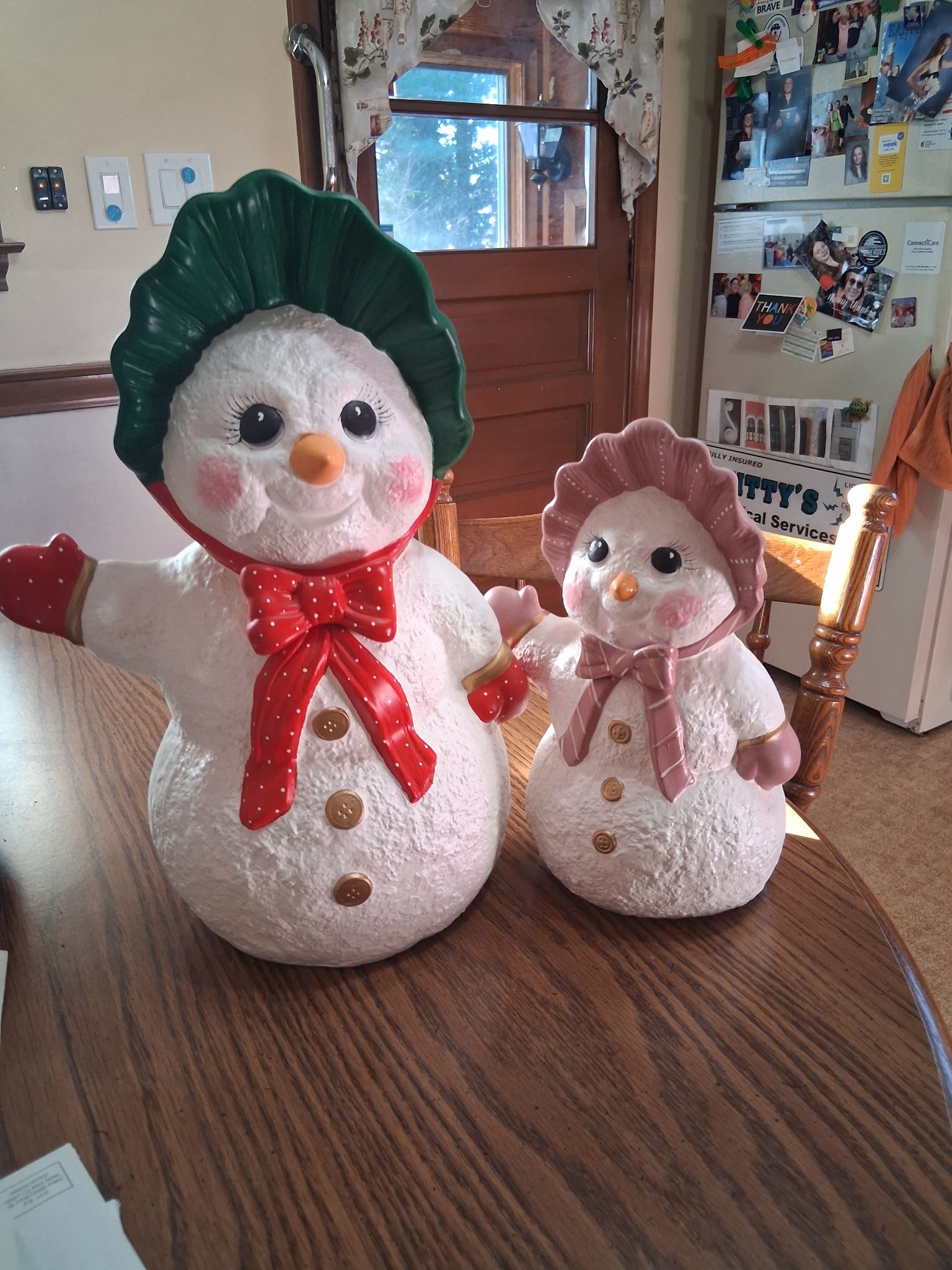Holiday decor Snow People