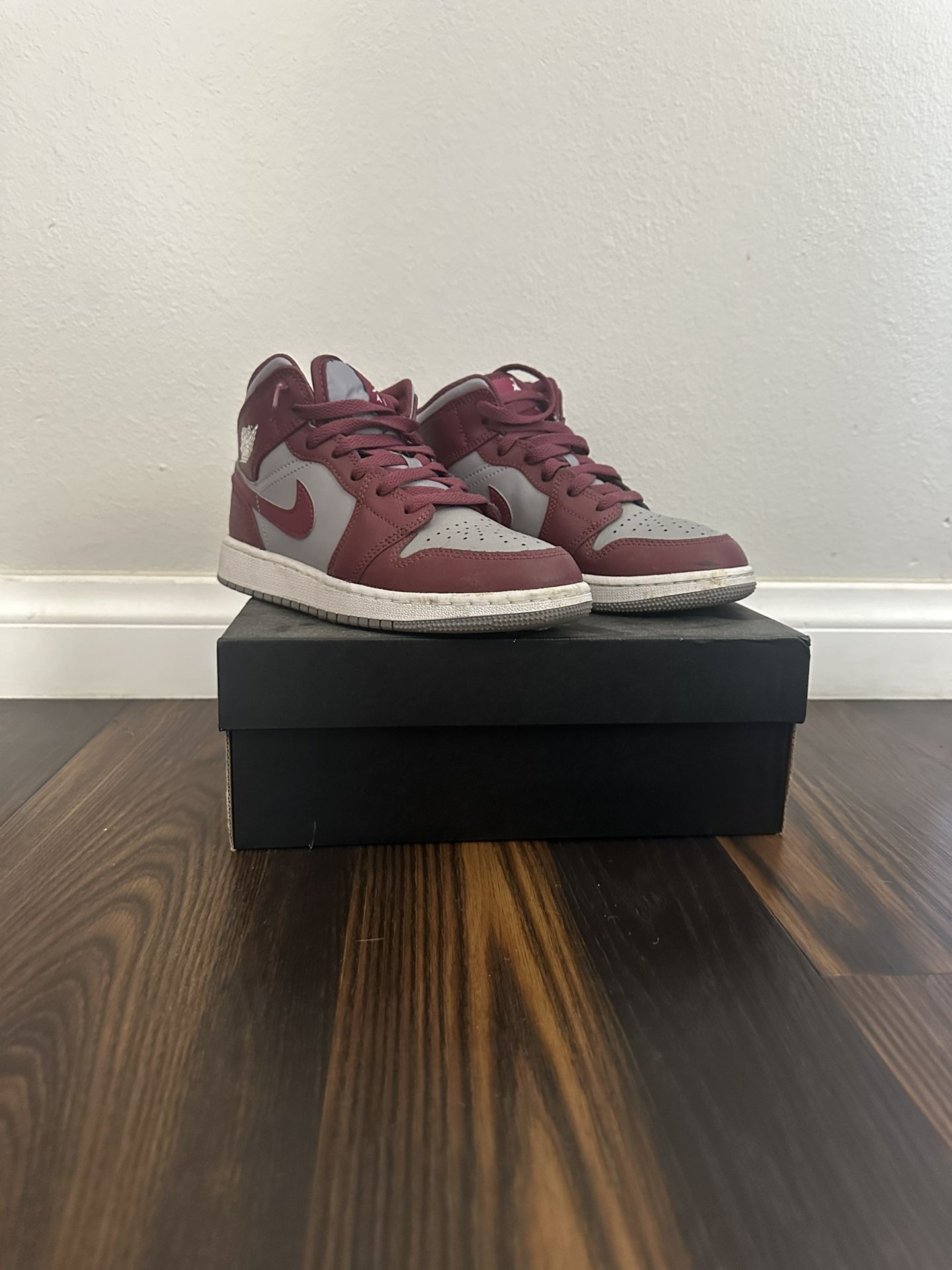 Air Jordan 1 Cherrywood