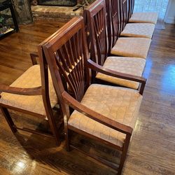 10 Chairs For A Dining Table