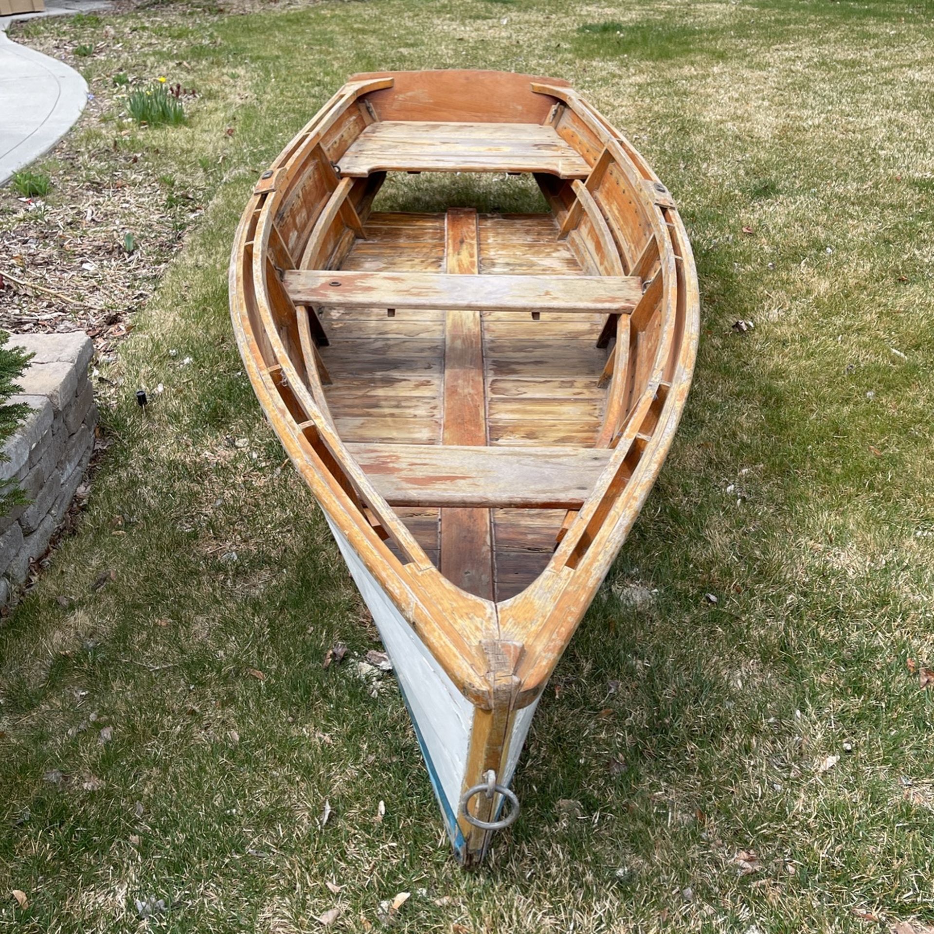 Antique Wooden Rowboat (project)