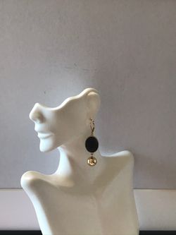 Multi Drop Earring, Black Oval Earrings, Dangle Earrings, Lever Back Earrings, Black Gold Earrings, Gold Earrings, Women's Boho Earrings