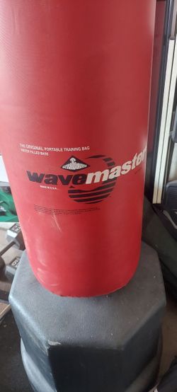 Century Wave Master Punching Bag
