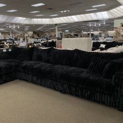 SOFAS/SECTIONALS/RECLINERS! 