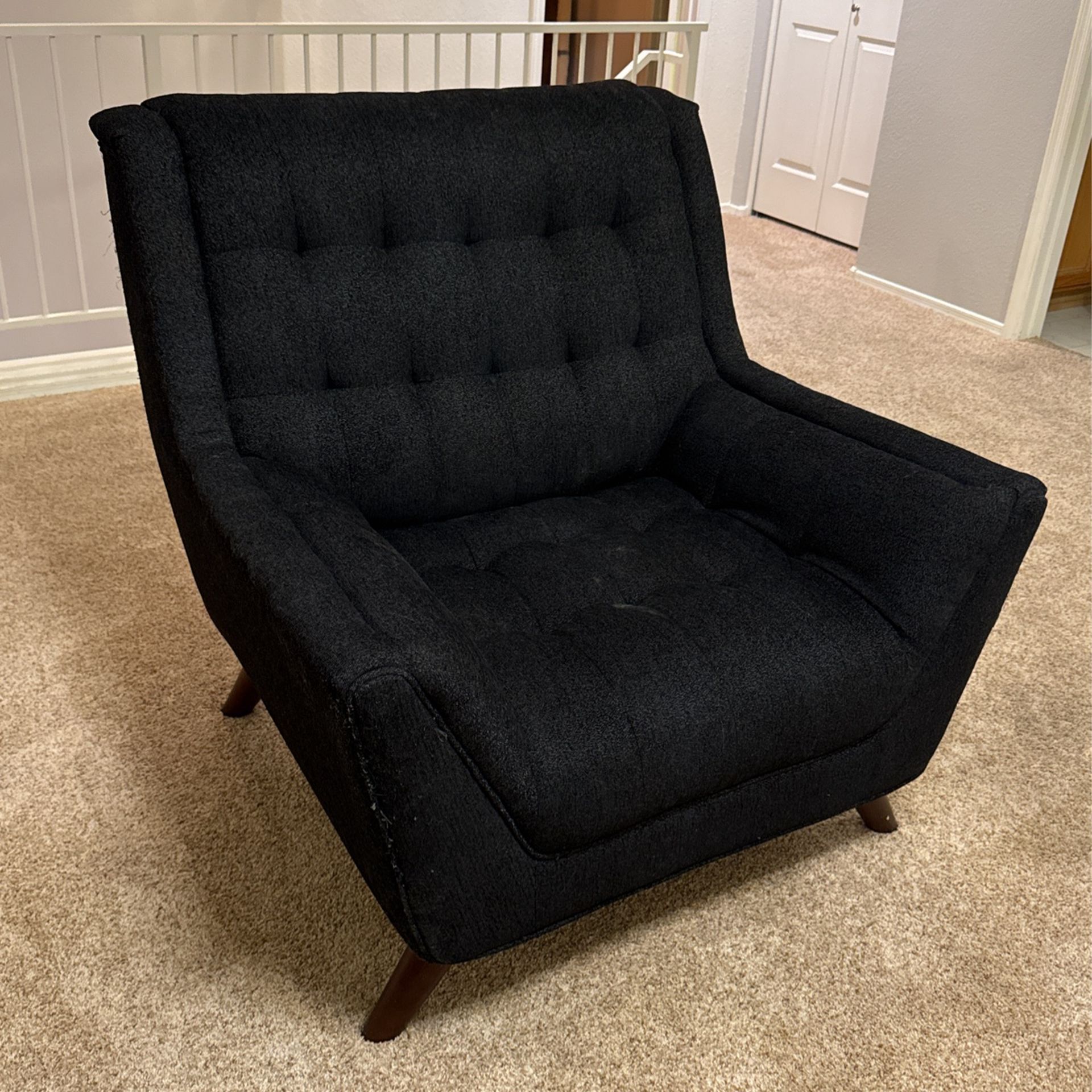 Large Lounge Chair