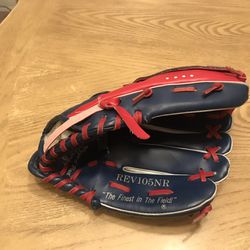 Kid’s Baseball Glove