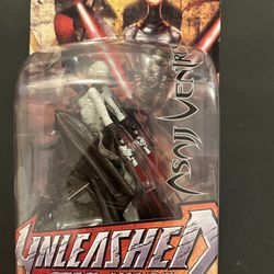 Star Wars Unleashed “Palpatine VS Yoda” Figures Statue