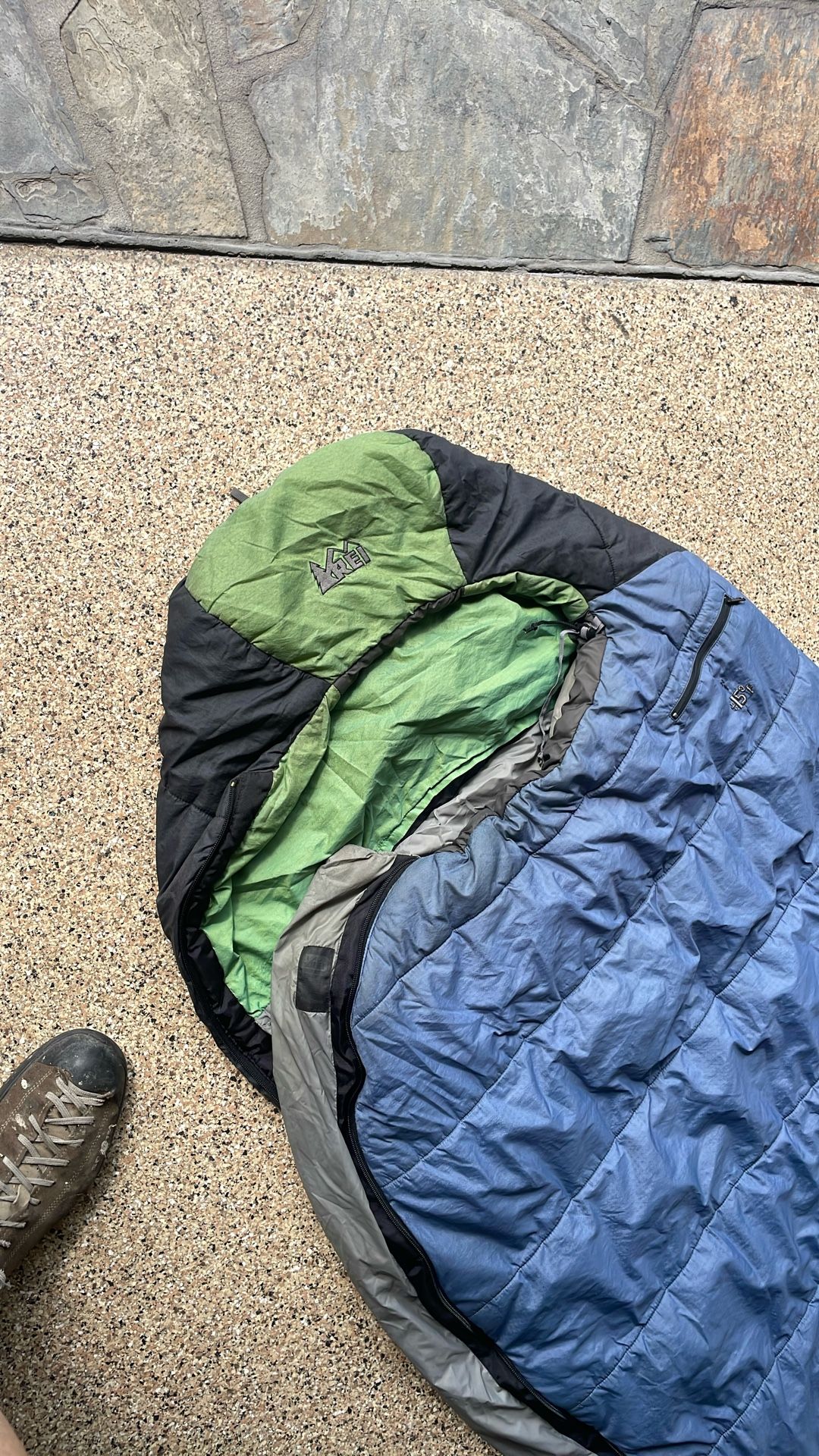 REI Men’s Shasta Sleeping Bag