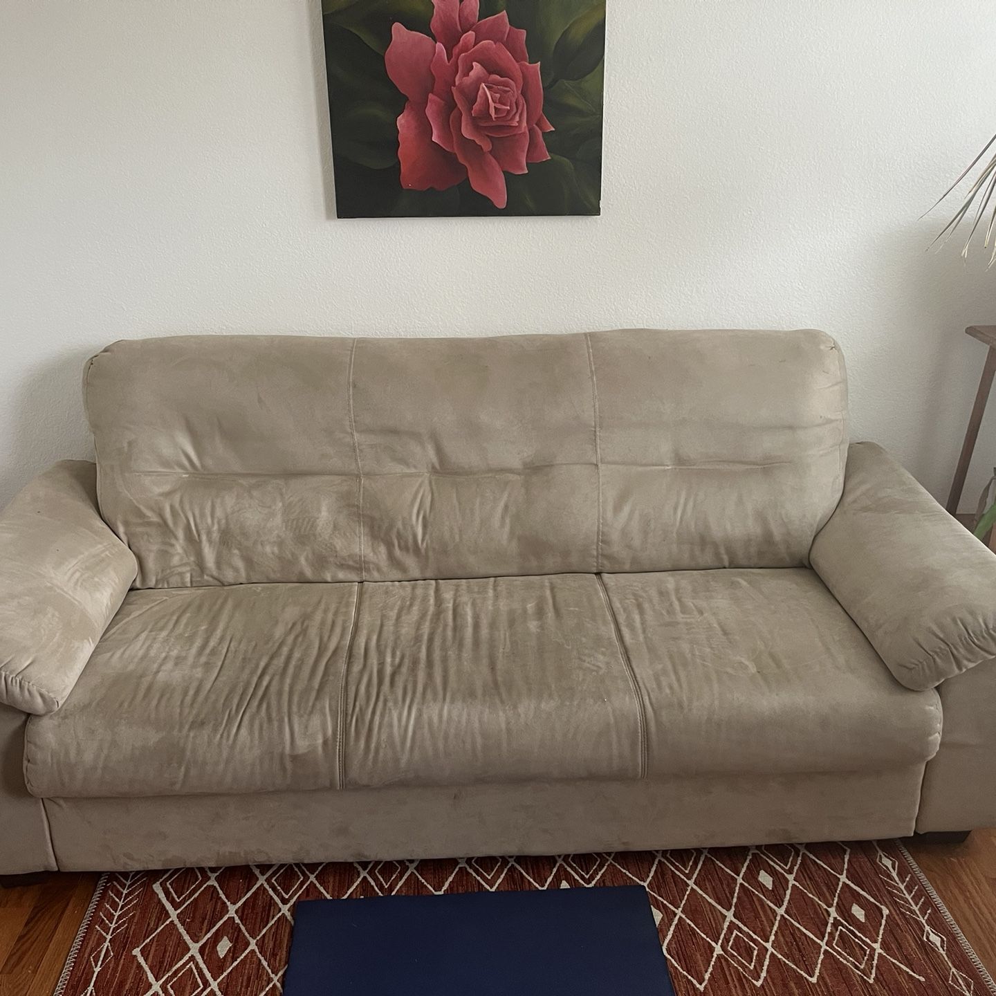 Free Couch