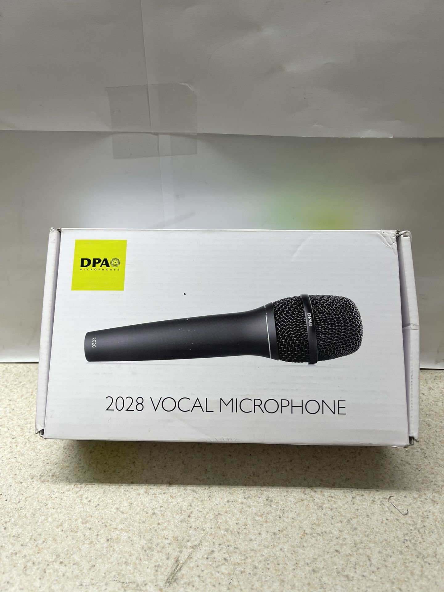DPA 2028-B-B01 Supercardioid Condenser Handheld Vocal Microphone 