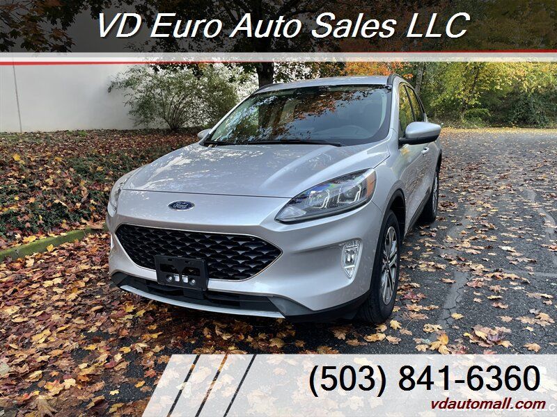 2020 Ford Escape SEL