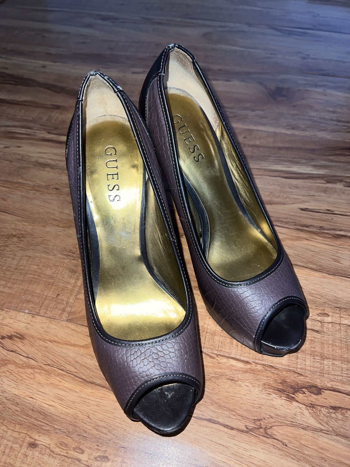 Guess Peep Toe High Heels (Size 7.5)