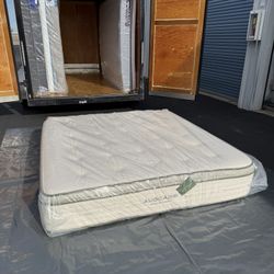 NEW KING SIZE AVOCADO MATTRESS PILLOW TOP HYBRID 