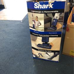 Shark Navigator