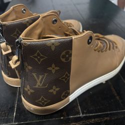 LV Sneakers Size 11