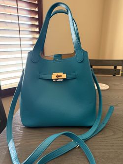 Blue vegan  Leather Tote Bag with Crossbody Strap