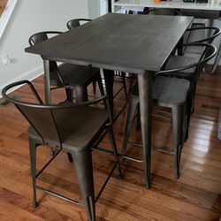 Dining Table & Chairs