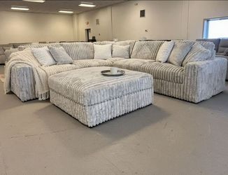 Beige  3 PIECE SECTIONAL