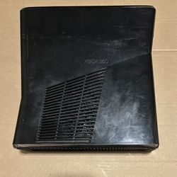 Xbox 360 S Model 1439 (For Parts/Repair)