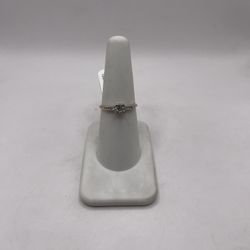 14kt Gold Diamond Engagement Style Ring 
