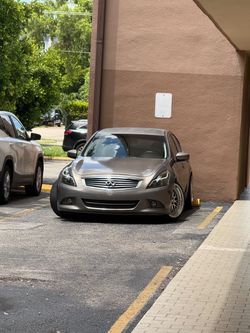 2013 Infiniti G37
