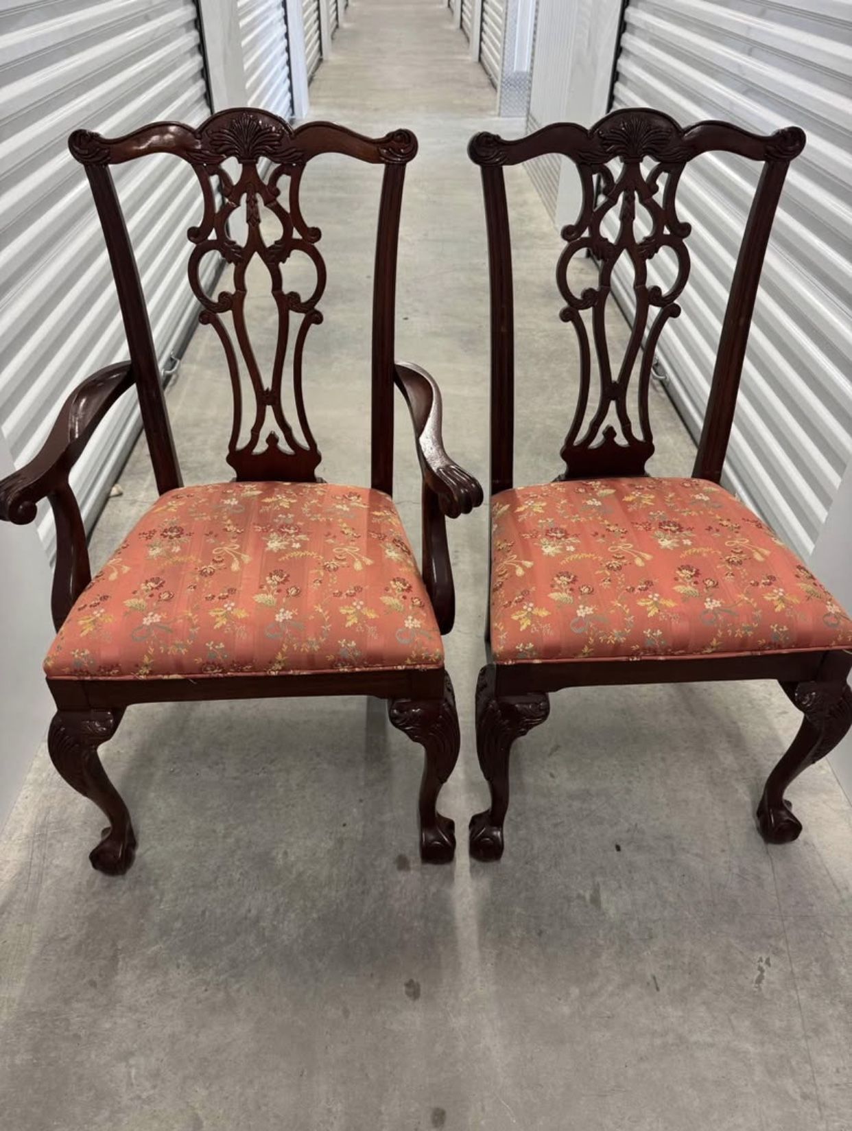 Set of 6 Ethan Allen Dining Chairs – Solid Wood, Good Condition (2 Armchairs + 4 Side Chairs)