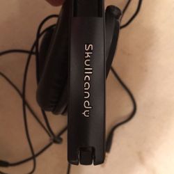 Skullcandy headphones