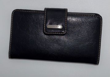 Nine West  Brown soft leather Checkbook Bi-fold wallet snap close